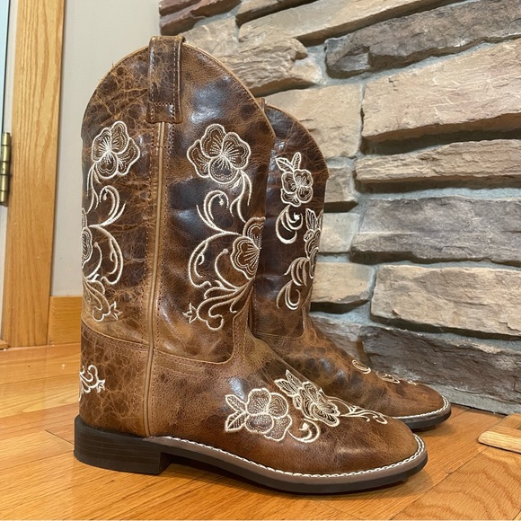 Shyanne Other - Shyanne Little Lady Western Cowgirl Boot Brown Size 6D Floral Stitched Pattern